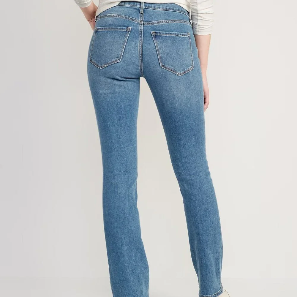 NWT Old Navy Mid-Rise Kicker Boot-Cut Jeans for Women - Picture 2 of 3